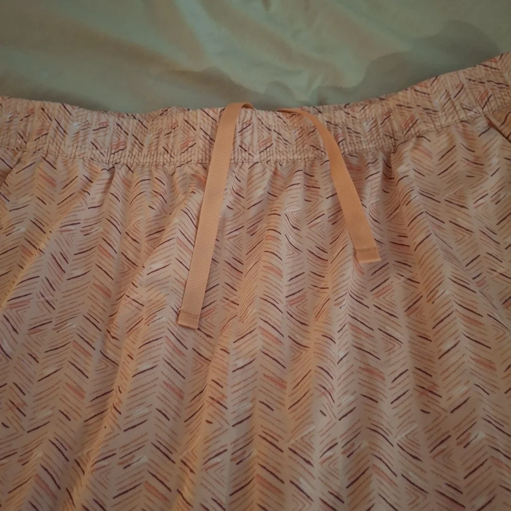 Pacific Trail Women's Peach And Pink Chevron Mini Skort